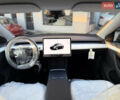 Серый Тесла Model Y, объемом двигателя 0 л и пробегом 1 тыс. км за 39900 $, фото 29 на Automoto.ua