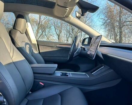 Серый Тесла Model Y, объемом двигателя 0 л и пробегом 10 тыс. км за 27000 $, фото 8 на Automoto.ua