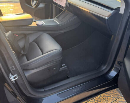 Сірий Тесла Model Y, об'ємом двигуна 0 л та пробігом 11 тис. км за 33000 $, фото 12 на Automoto.ua