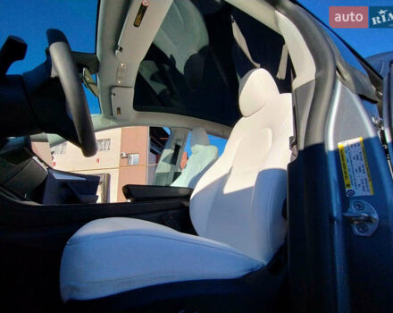 Сірий Тесла Model Y, об'ємом двигуна 0 л та пробігом 15 тис. км за 29988 $, фото 35 на Automoto.ua