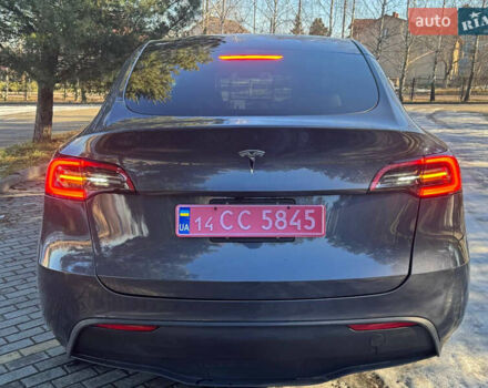 Серый Тесла Model Y, объемом двигателя 0 л и пробегом 9 тыс. км за 29500 $, фото 17 на Automoto.ua