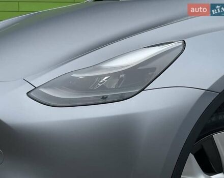 Серый Тесла Model Y, объемом двигателя 0 л и пробегом 25 тыс. км за 36700 $, фото 6 на Automoto.ua