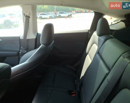 Серый Тесла Model Y, объемом двигателя 0 л и пробегом 7 тыс. км за 19990 $, фото 9 на Automoto.ua