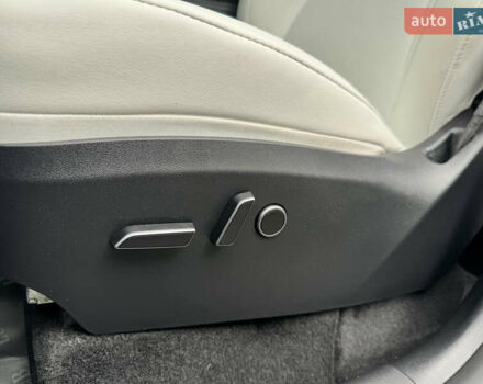 Серый Тесла Model Y, объемом двигателя 0 л и пробегом 7 тыс. км за 33999 $, фото 59 на Automoto.ua