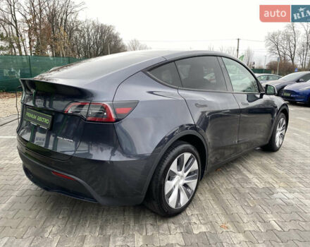 Серый Тесла Model Y, объемом двигателя 0 л и пробегом 25 тыс. км за 33900 $, фото 2 на Automoto.ua