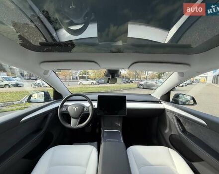 Сірий Тесла Model Y, об'ємом двигуна 0 л та пробігом 11 тис. км за 34500 $, фото 9 на Automoto.ua