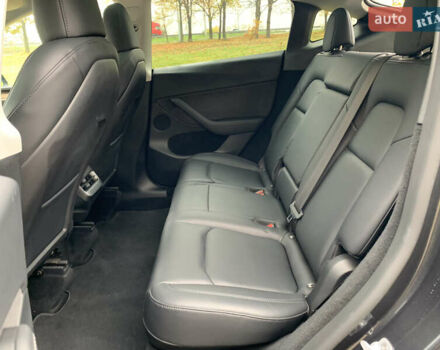Серый Тесла Model Y, объемом двигателя 0 л и пробегом 14 тыс. км за 32300 $, фото 22 на Automoto.ua