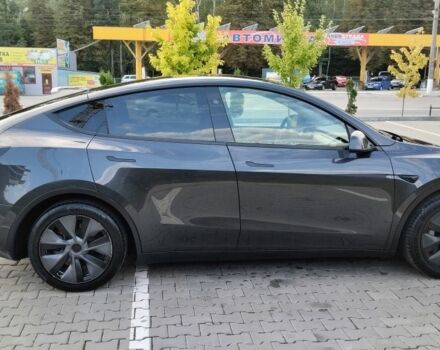 Тесла Model Y 2024 в Тернополе на Automoto.ua Серый Тесла Model Y, объемом двигателя 0 л и пробегом 2 тыс. км за 26000 $, фото 7 на Automoto.ua