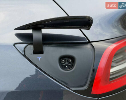 Сірий Тесла Model Y, об'ємом двигуна 0 л та пробігом 13 тис. км за 29999 $, фото 29 на Automoto.ua