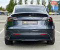 Серый Тесла Model Y, объемом двигателя 0 л и пробегом 13 тыс. км за 33500 $, фото 6 на Automoto.ua