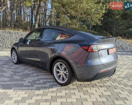 Серый Тесла Model Y, объемом двигателя 0 л и пробегом 29 тыс. км за 30500 $, фото 6 на Automoto.ua