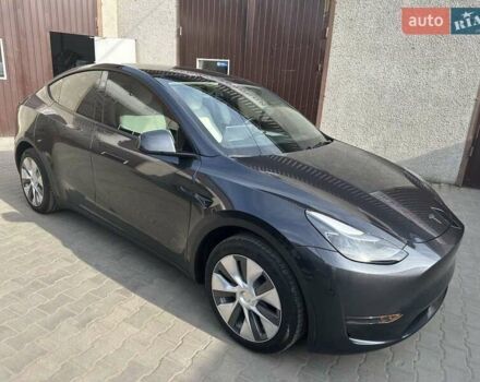 Серый Тесла Model Y, объемом двигателя 0 л и пробегом 6 тыс. км за 29500 $, фото 22 на Automoto.ua