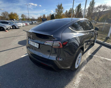 Серый Тесла Model Y, объемом двигателя 0 л и пробегом 40 тыс. км за 29900 $, фото 2 на Automoto.ua