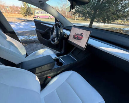 Серый Тесла Model Y, объемом двигателя 0 л и пробегом 9 тыс. км за 29500 $, фото 74 на Automoto.ua