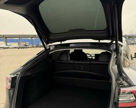 Серый Тесла Model Y, объемом двигателя 0 л и пробегом 38 тыс. км за 33500 $, фото 9 на Automoto.ua