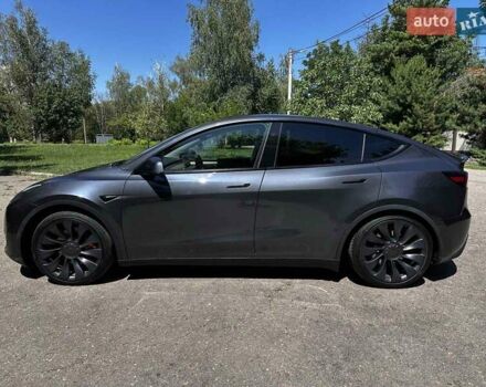 Серый Тесла Model Y, объемом двигателя 0 л и пробегом 19 тыс. км за 32500 $, фото 12 на Automoto.ua