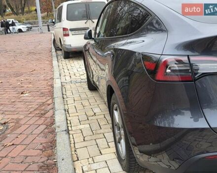 Серый Тесла Model Y, объемом двигателя 0 л и пробегом 39 тыс. км за 31700 $, фото 14 на Automoto.ua
