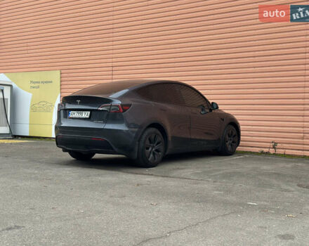 Серый Тесла Model Y, объемом двигателя 0 л и пробегом 2 тыс. км за 35490 $, фото 18 на Automoto.ua