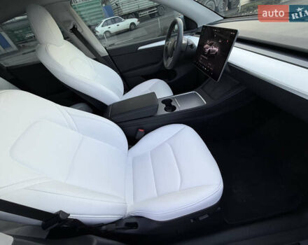 Сірий Тесла Model Y, об'ємом двигуна 0 л та пробігом 6 тис. км за 33000 $, фото 16 на Automoto.ua