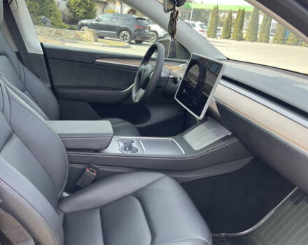 Серый Тесла Model Y, объемом двигателя 0 л и пробегом 22 тыс. км за 34700 $, фото 50 на Automoto.ua