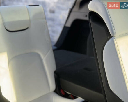 Серый Тесла Model Y, объемом двигателя 0 л и пробегом 8 тыс. км за 28700 $, фото 8 на Automoto.ua