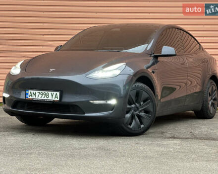 Серый Тесла Model Y, объемом двигателя 0 л и пробегом 2 тыс. км за 35490 $, фото 5 на Automoto.ua