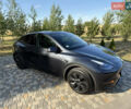 Серый Тесла Model Y, объемом двигателя 0 л и пробегом 3 тыс. км за 27000 $, фото 1 на Automoto.ua