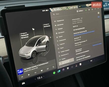 Серый Тесла Model Y, объемом двигателя 0 л и пробегом 25 тыс. км за 36700 $, фото 19 на Automoto.ua