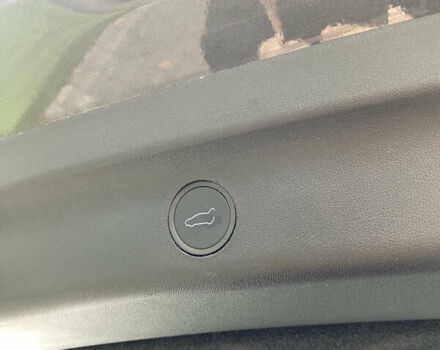 Серый Тесла Model Y, объемом двигателя 0 л и пробегом 25 тыс. км за 33900 $, фото 32 на Automoto.ua