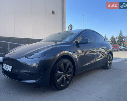 Серый Тесла Model Y, объемом двигателя 0 л и пробегом 22 тыс. км за 34700 $, фото 2 на Automoto.ua