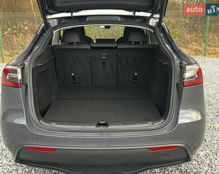 Сірий Тесла Model Y, об'ємом двигуна 0 л та пробігом 20 тис. км за 24800 $, фото 7 на Automoto.ua