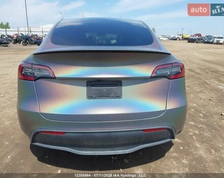 Серый Тесла Model Y, объемом двигателя 0 л и пробегом 37 тыс. км за 23500 $, фото 14 на Automoto.ua