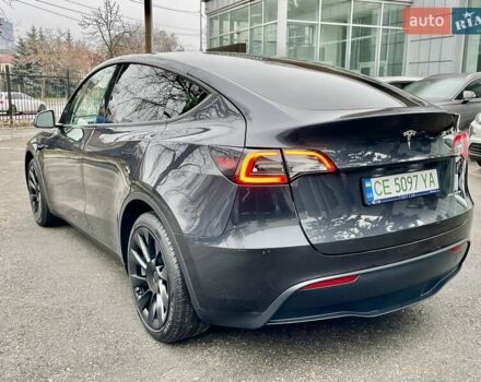 Серый Тесла Model Y, объемом двигателя 0 л и пробегом 23 тыс. км за 28800 $, фото 10 на Automoto.ua