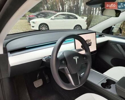 Сірий Тесла Model Y, об'ємом двигуна 0 л та пробігом 10 тис. км за 34400 $, фото 10 на Automoto.ua