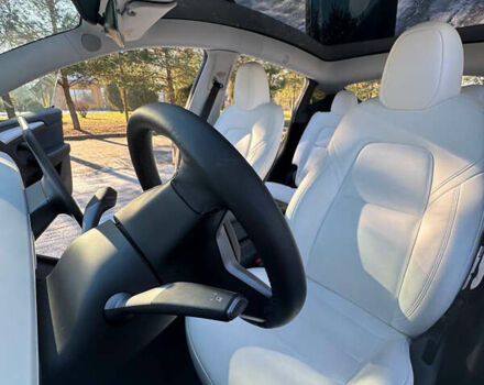 Серый Тесла Model Y, объемом двигателя 0 л и пробегом 9 тыс. км за 29500 $, фото 71 на Automoto.ua