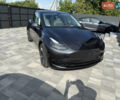 Серый Тесла Model Y, объемом двигателя 0 л и пробегом 1 тыс. км за 34900 $, фото 1 на Automoto.ua