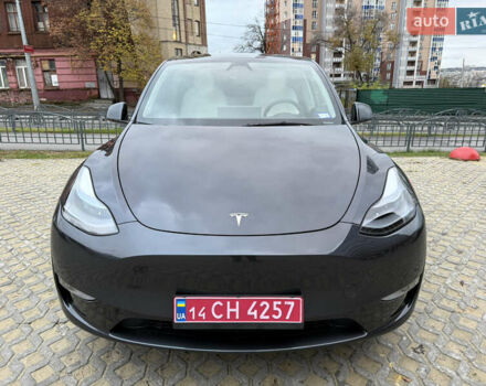 Серый Тесла Model Y, объемом двигателя 0 л и пробегом 5 тыс. км за 29490 $, фото 6 на Automoto.ua