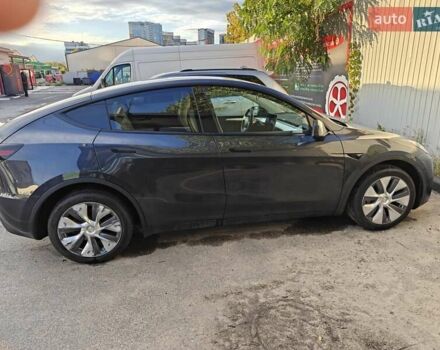 Серый Тесла Model Y, объемом двигателя 0 л и пробегом 21 тыс. км за 34000 $, фото 2 на Automoto.ua