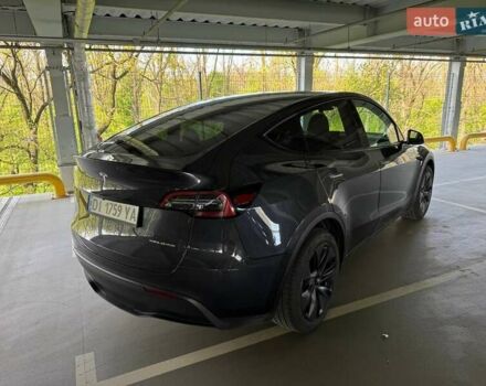 Серый Тесла Model Y, объемом двигателя 0 л и пробегом 12 тыс. км за 33500 $, фото 4 на Automoto.ua