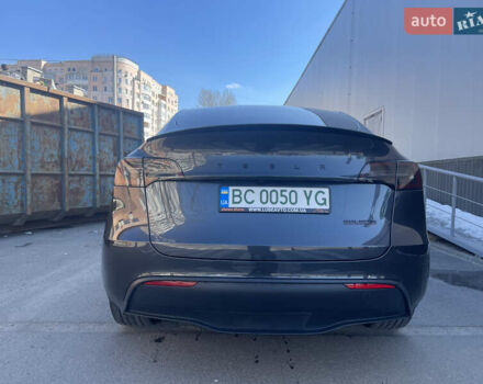 Серый Тесла Model Y, объемом двигателя 0 л и пробегом 22 тыс. км за 34700 $, фото 11 на Automoto.ua