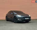 Серый Тесла Model Y, объемом двигателя 0 л и пробегом 2 тыс. км за 35490 $, фото 59 на Automoto.ua