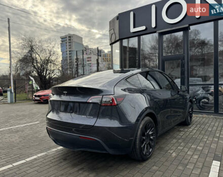 Сірий Тесла Model Y, об'ємом двигуна 0 л та пробігом 31 тис. км за 24499 $, фото 6 на Automoto.ua