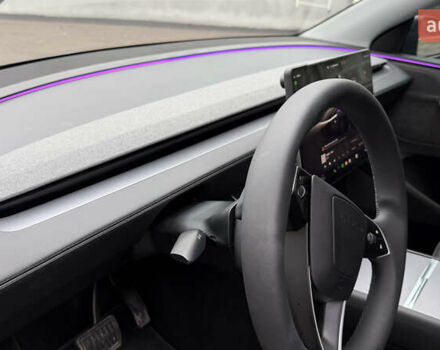 Серый Тесла Model Y, объемом двигателя 0 л и пробегом 4 тыс. км за 53500 $, фото 19 на Automoto.ua