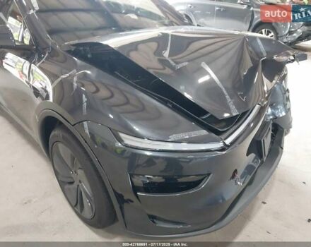 Серый Тесла Model Y, объемом двигателя 0 л и пробегом 2 тыс. км за 33000 $, фото 6 на Automoto.ua