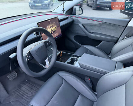 Серый Тесла Model Y, объемом двигателя 0 л и пробегом 4 тыс. км за 54000 $, фото 14 на Automoto.ua