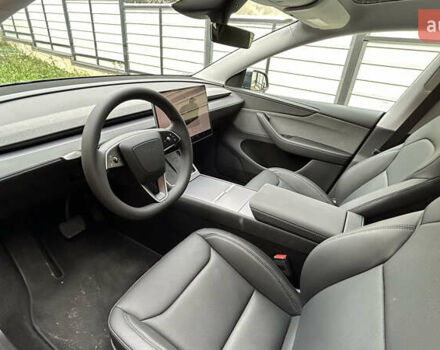 Серый Тесла Model Y, объемом двигателя 0 л и пробегом 1 тыс. км за 47000 $, фото 5 на Automoto.ua
