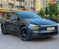 Серый Тесла Model Y, объемом двигателя 0 л и пробегом 5 тыс. км за 44200 $, фото 1 на Automoto.ua