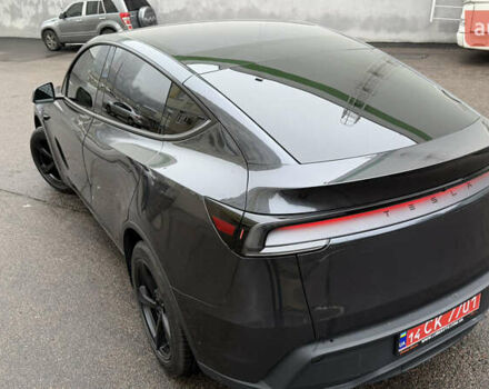 Серый Тесла Model Y, объемом двигателя 0 л и пробегом 4 тыс. км за 53500 $, фото 12 на Automoto.ua