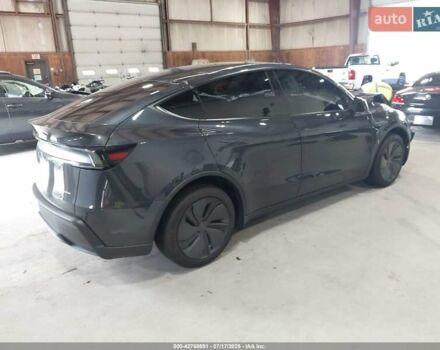 Серый Тесла Model Y, объемом двигателя 0 л и пробегом 2 тыс. км за 33000 $, фото 1 на Automoto.ua