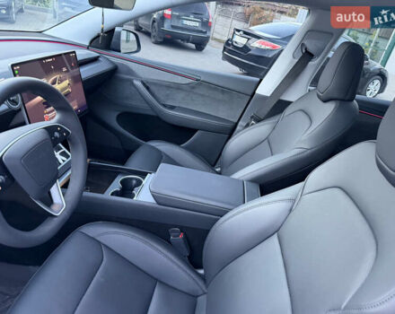 Серый Тесла Model Y, объемом двигателя 0 л и пробегом 4 тыс. км за 54000 $, фото 15 на Automoto.ua